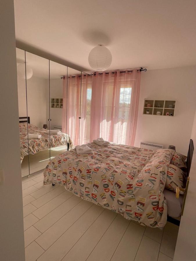 Charmant Appartement Duplex A 5Min De Disney. Маньи-ле-Онгр Экстерьер фото